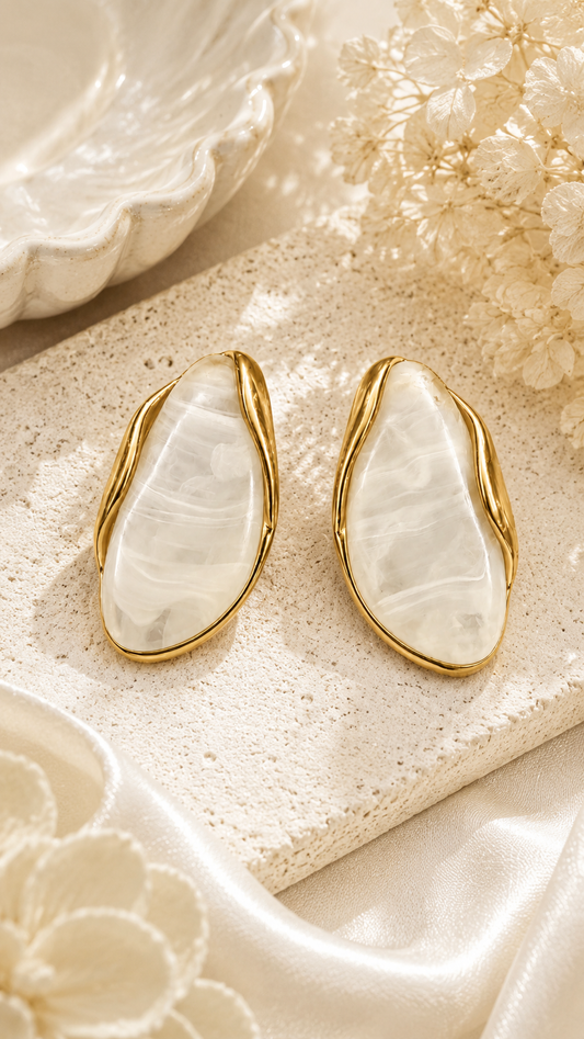 Pearl Shell Statement Earring