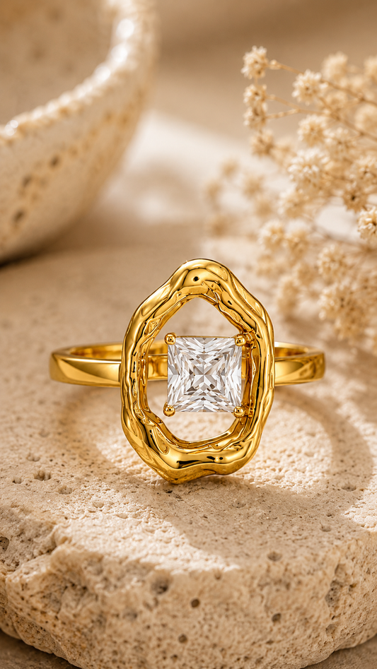 Sculpted Crystal Gold Ring