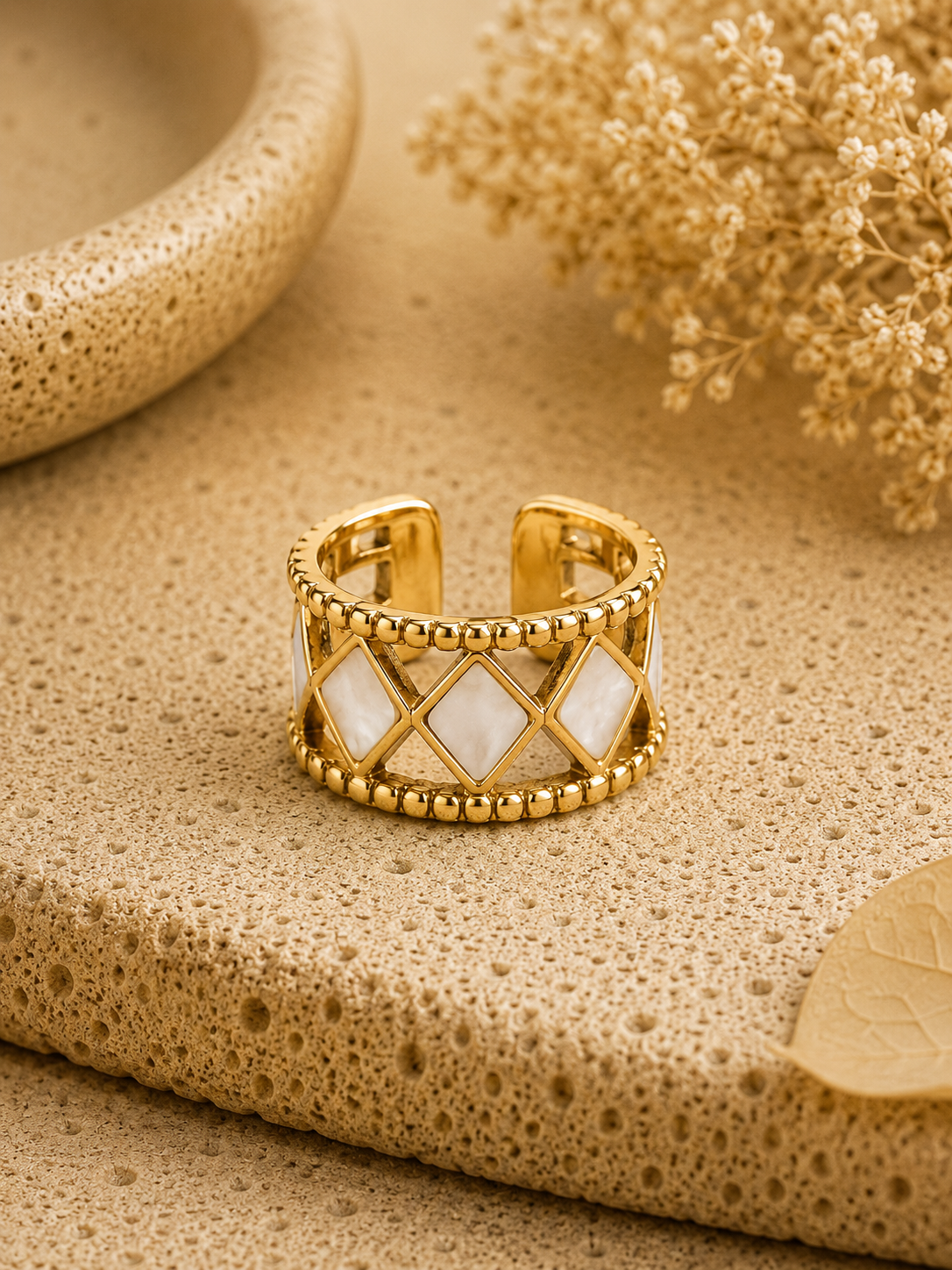 Pearl Lattice Gold Ring
