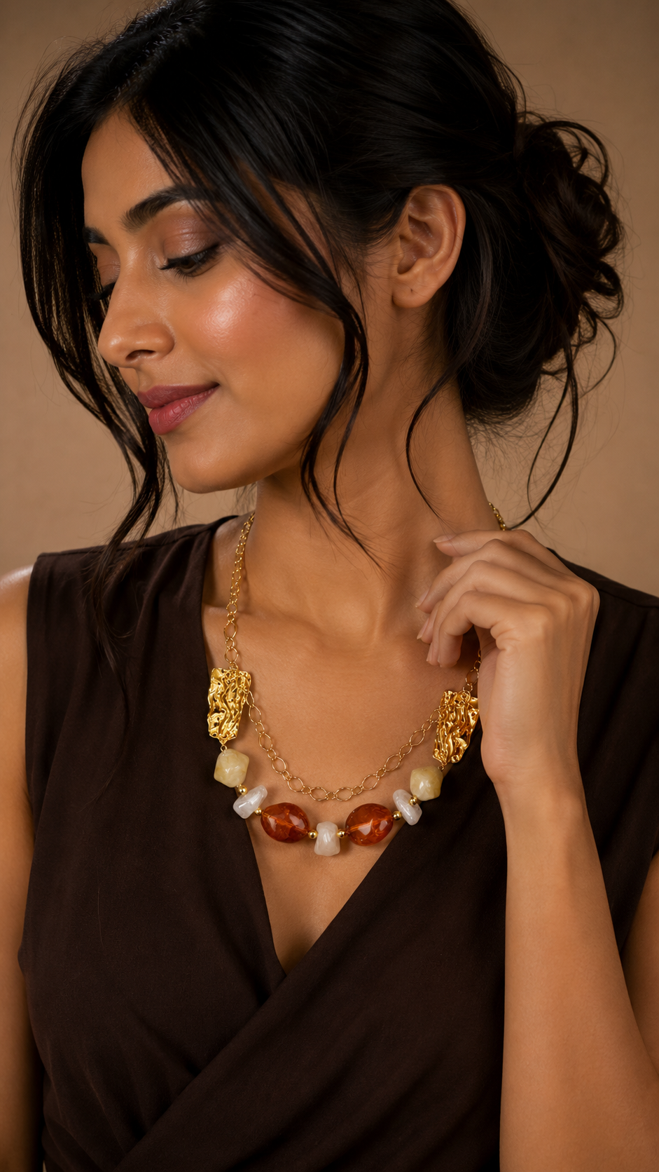 Sunlit Seashell Gold Chain Necklace
