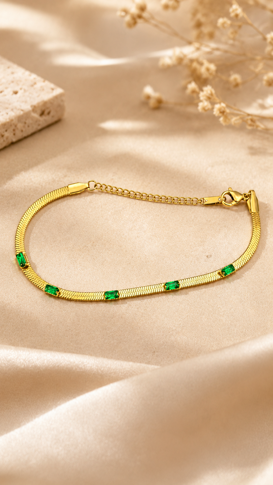 Minimal Emerald Bracelet
